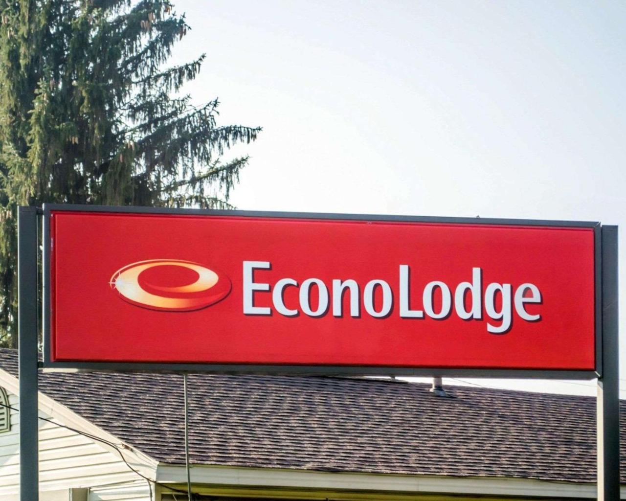 Econo Lodge Newton Falls Екстер'єр фото